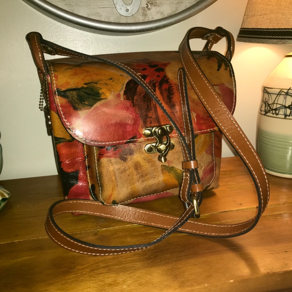 Patricia Nash 10th Anniversary Leandra leather crossbody bag - Picture 2 of 16